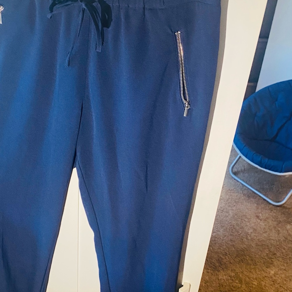 Women’s Navy Blue Pants